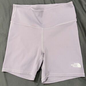 NWT The North Face Women’s Elevation Bike Shorts - Size M - 4” inseam